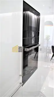 Warszawa ,  Dobra   8