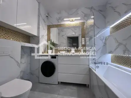 Reda ,  Marynarska   8