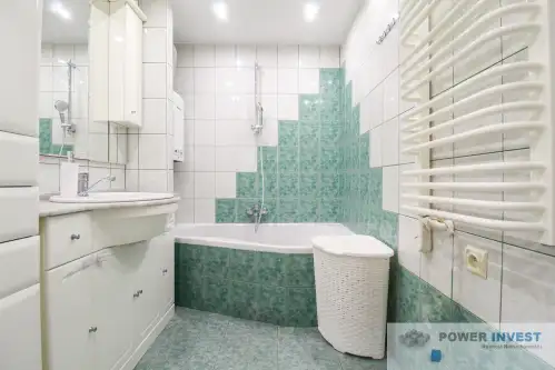 Kraków ,  Bieżanowska   8