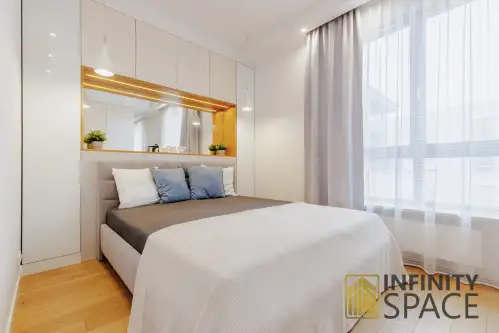 Warszawa ,  Obrzeżna   6