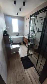 Częstochowa ,  Szafirowa   5