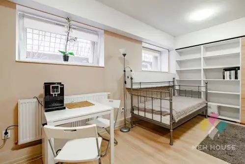 Olsztyn ,  Partyzantów   3