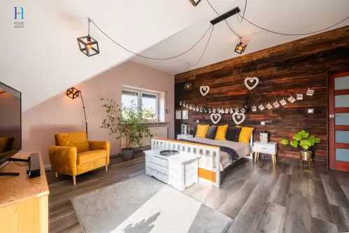 Łódź ,  Transportowa   9