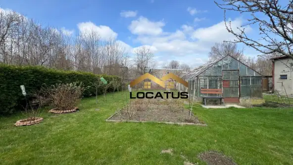 Poręba ,  Armii Krajowej   17