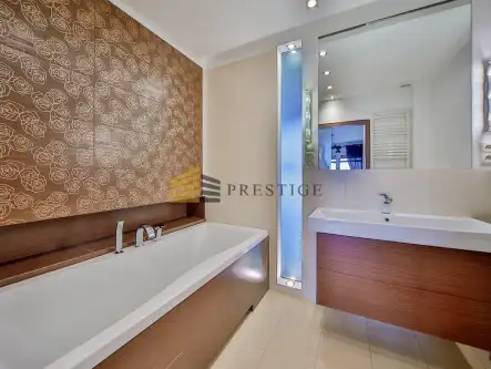 Warszawa ,  Al. Wilanowska   11