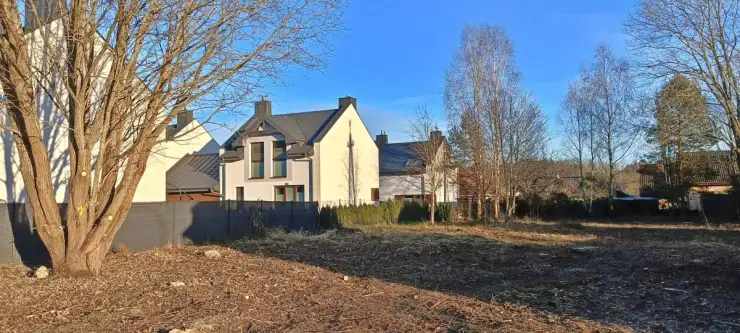 Kąpino ,  Akacjowa   13