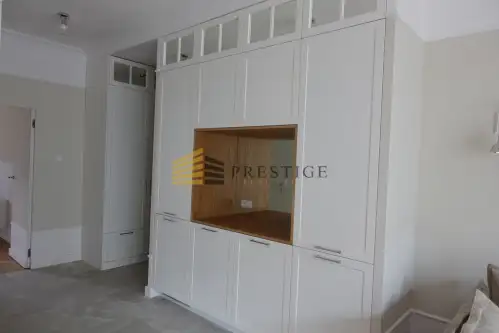 Warszawa ,  Złota   10