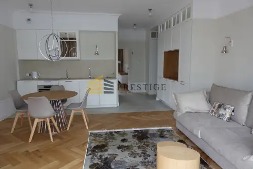 Warszawa ,  Złota   14