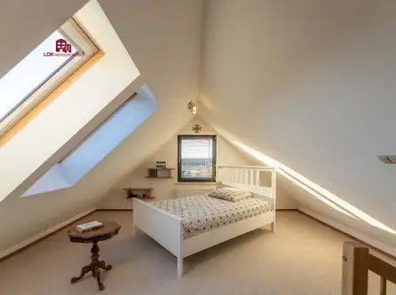 Tupadły ,  Szkolna   9