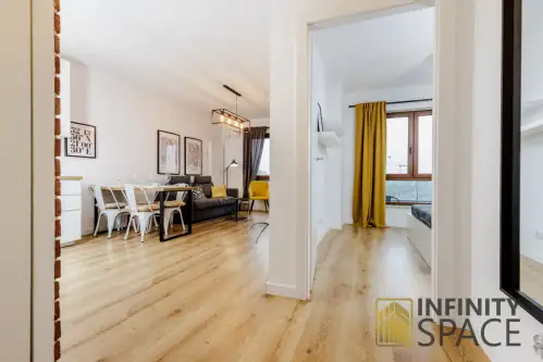 Warszawa ,  Grójecka   8