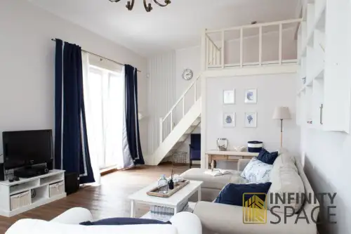 Warszawa ,  Aleja Niepodległości   13