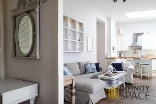 Warszawa ,  Aleja Niepodległości   15