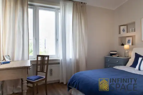 Warszawa ,  Aleja Niepodległości   9