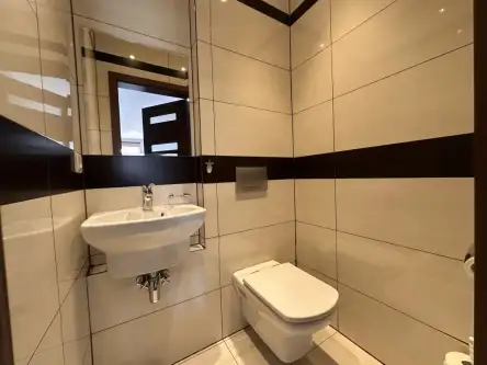 Warszawa ,  Syta   8