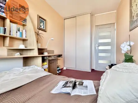 Łódź ,  Falista   10