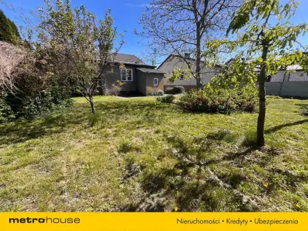 Kowiesy ,  Słoneczna   25