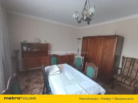 Mniów ,  Kielecka   7