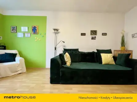 Warszawa ,  Dzielna   17