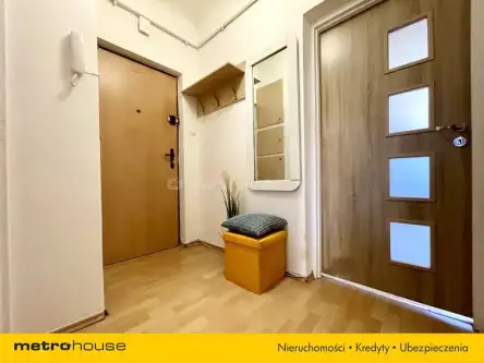 Warszawa ,  Dzielna   7