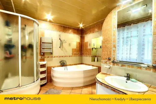 Łódź ,  Nowogrodzka   19