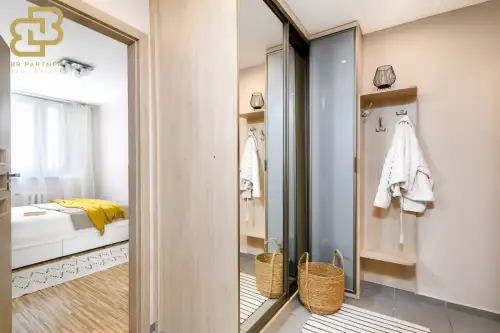 Kraków ,  Celarowska   7