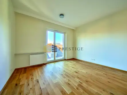 Warszawa ,  Wilanowska   10