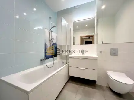 Warszawa ,  Wilanowska   12