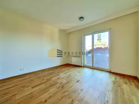 Warszawa ,  Wilanowska   7