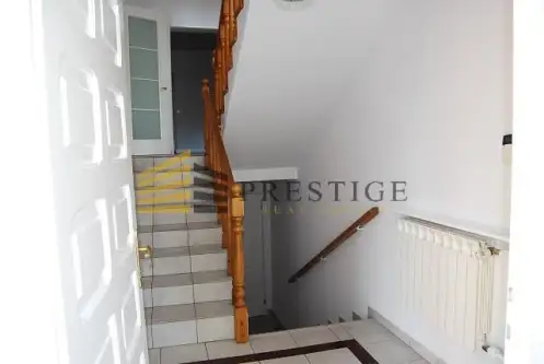 Warszawa ,  Okrężna   11