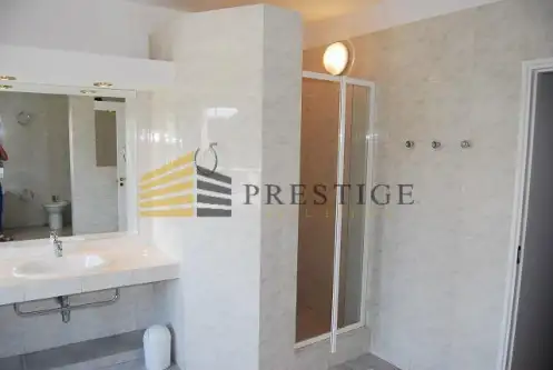 Warszawa ,  Okrężna   16