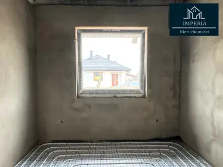 Różyny ,  Młyńska   13