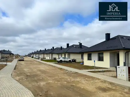 Różyny ,  Młyńska   4