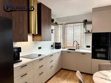 Kraków ,  Myśliwska   6