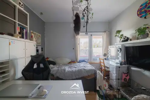 Konstantynów łódzki ,  Srebrzyńska   9