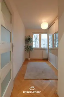 Łódź ,  Nowopolska   8