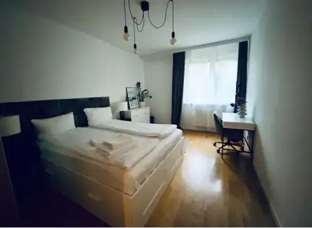 Warszawa ,  Wielicka   5