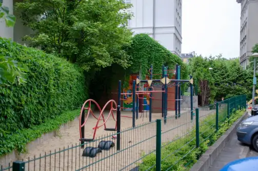 Warszawa ,  Wielicka   8