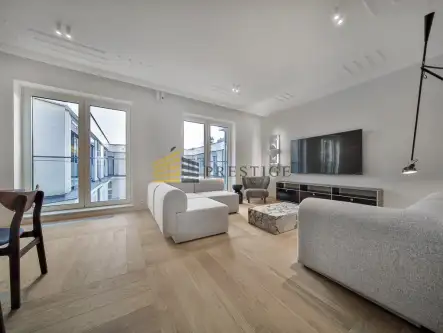 Warszawa ,  Foksal   2