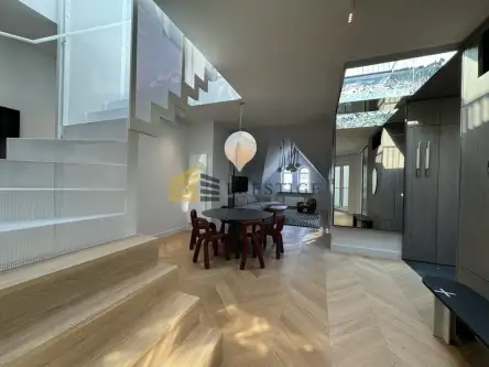 Warszawa ,  Foksal   6