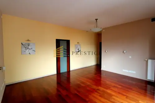 Warszawa ,  Biały Kamień   10