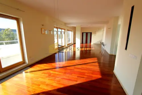 Warszawa ,  Biały Kamień   4