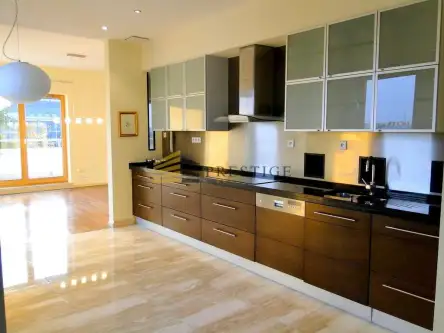 Warszawa ,  Biały Kamień   6