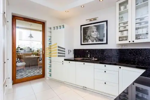 Warszawa ,  Śródziemnomorska   2