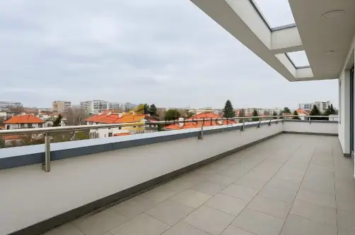 Warszawa ,  Bielska   11