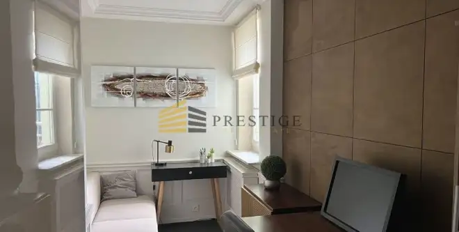 Warszawa ,  Aleja Jana Chrystiana Szucha   8