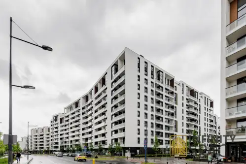 Warszawa ,  Zygmunta Hübnera   15