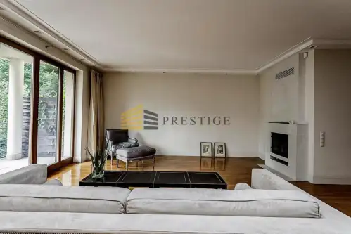 Warszawa ,  Płyćwiańska   3