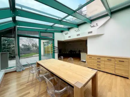 Warszawa ,  Grzybowska   5