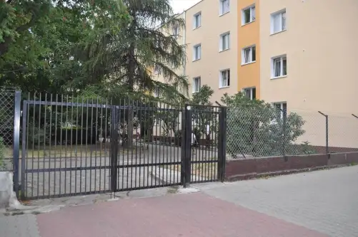 Warszawa ,  Grochowska   10