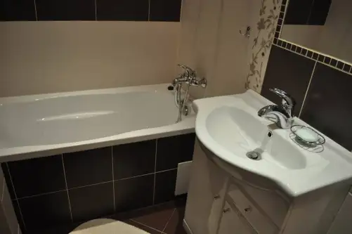 Warszawa ,  Grochowska   4